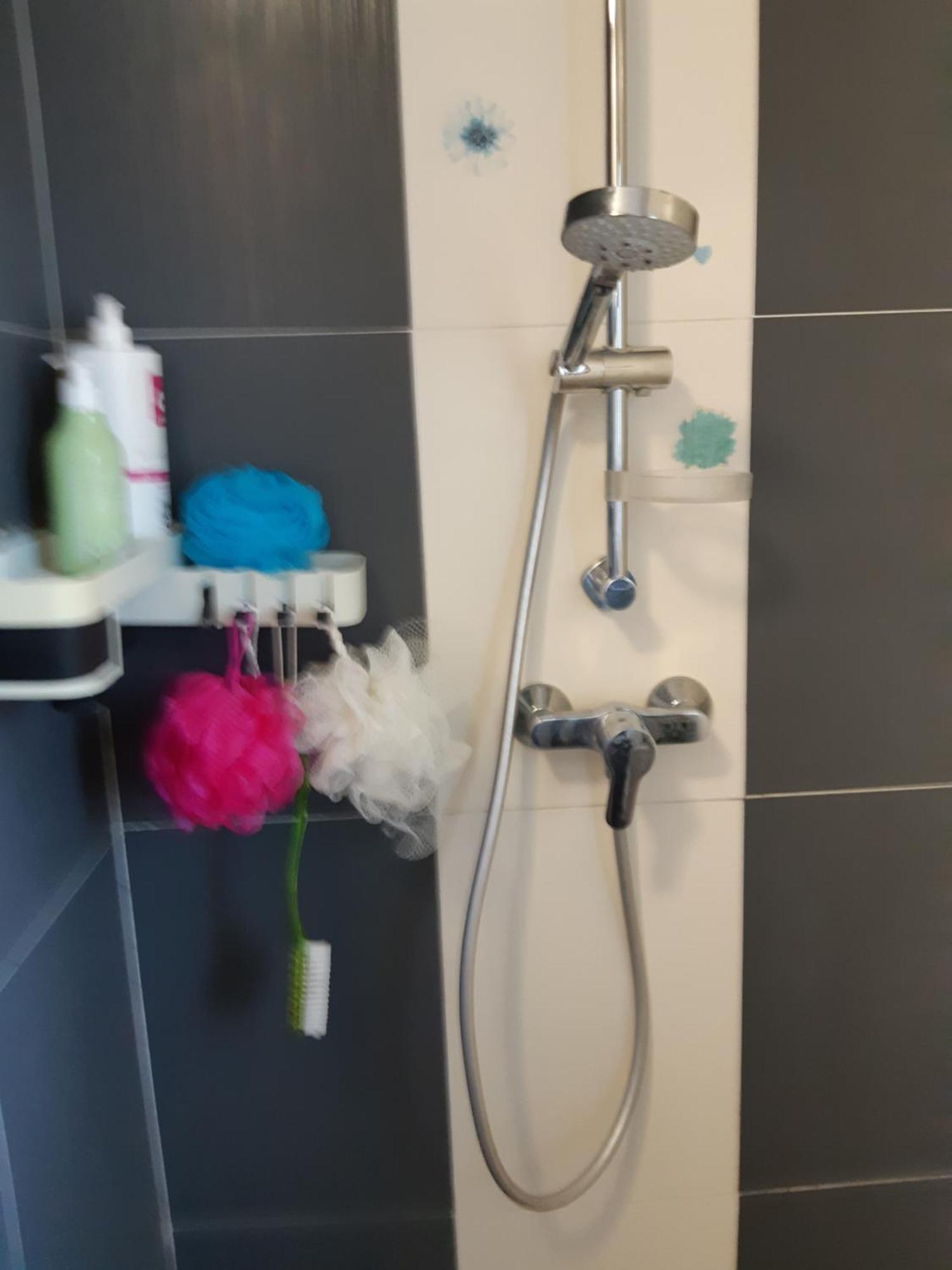 Chambre Lit Double Dans Pavillon , Chez Lilyanne Tonnay-Charente Kültér fotó